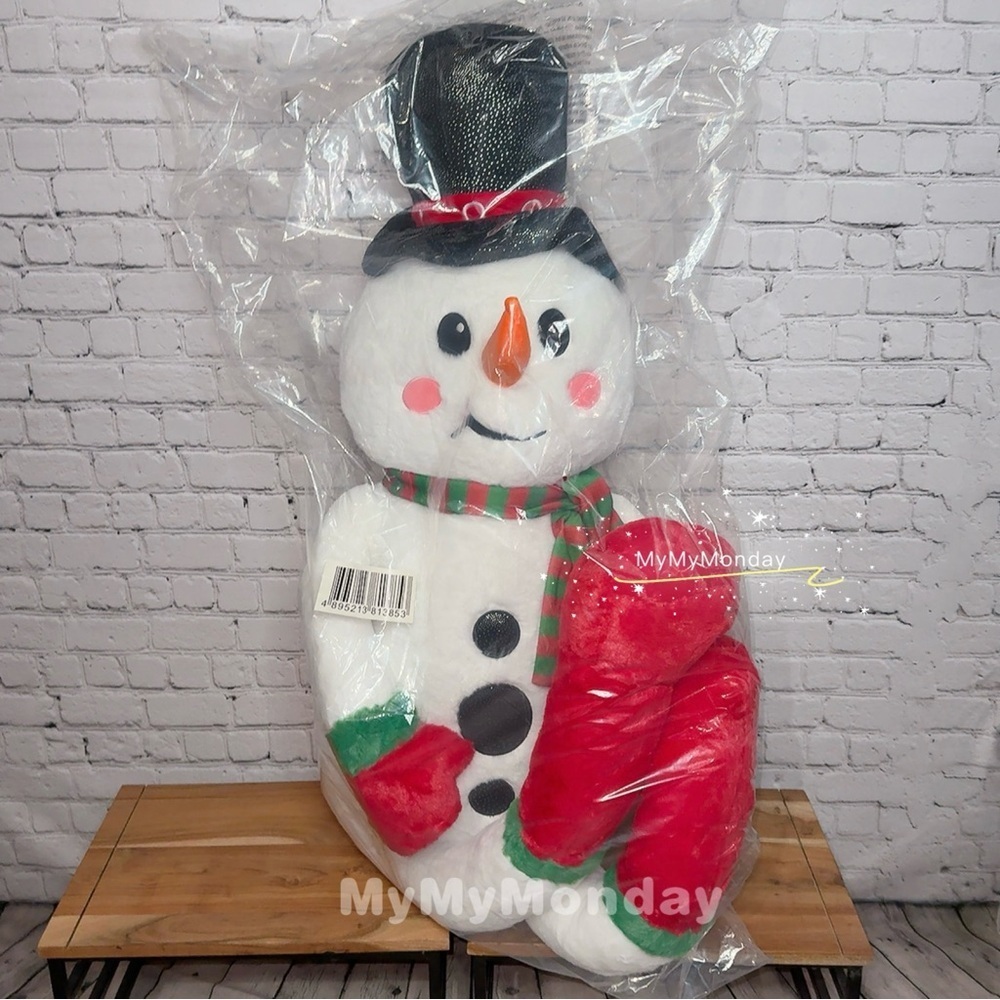 Snowman Christmas Jumbo Plush 54"